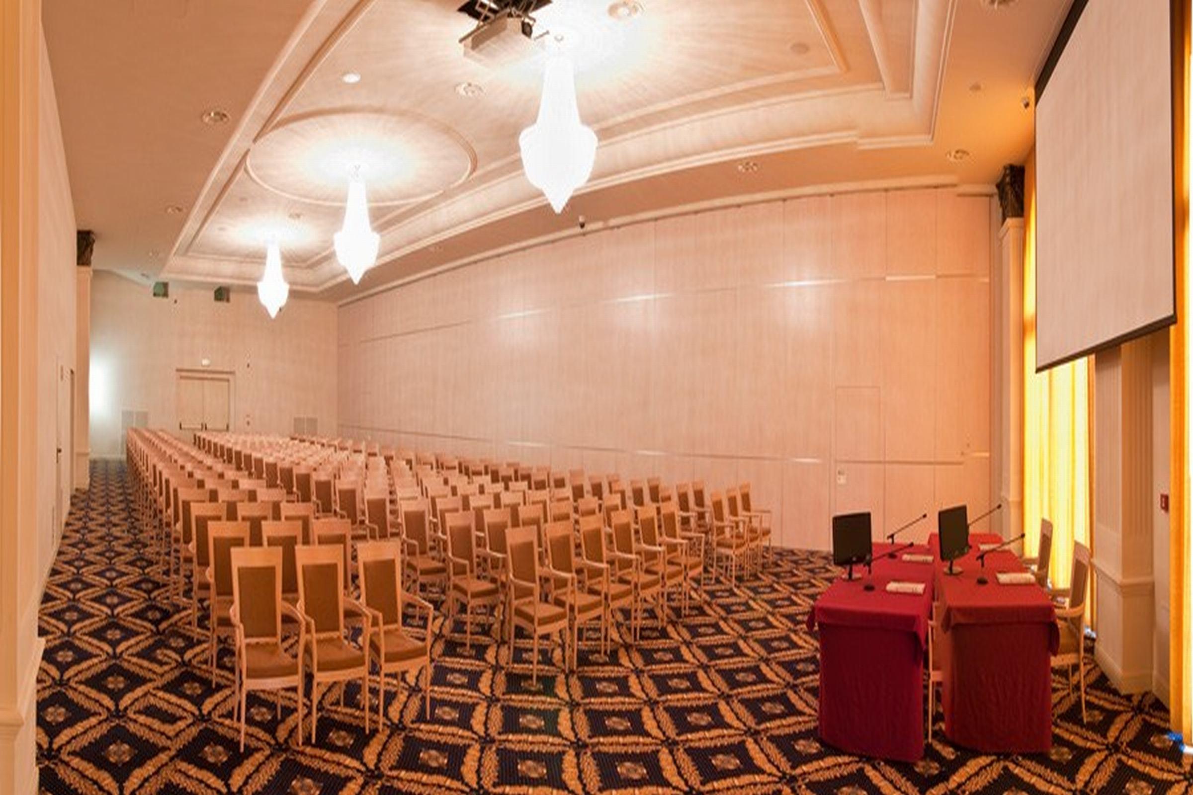 Grand Hotel Italia Клуж-Напока Экстерьер фото The ballroom