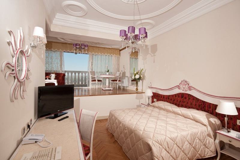 Grand Hotel Italia Клуж-Напока Экстерьер фото A bedroom